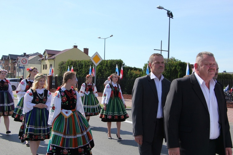 Powitanie ikony MB Częstochowskiej w parafii Chrystusa Dobrego Pasterza w Łowiczu