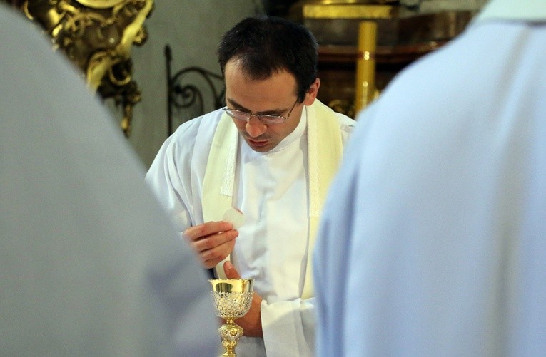 Pielgrzymka duchowieństwa do grobu św. Jadwigi