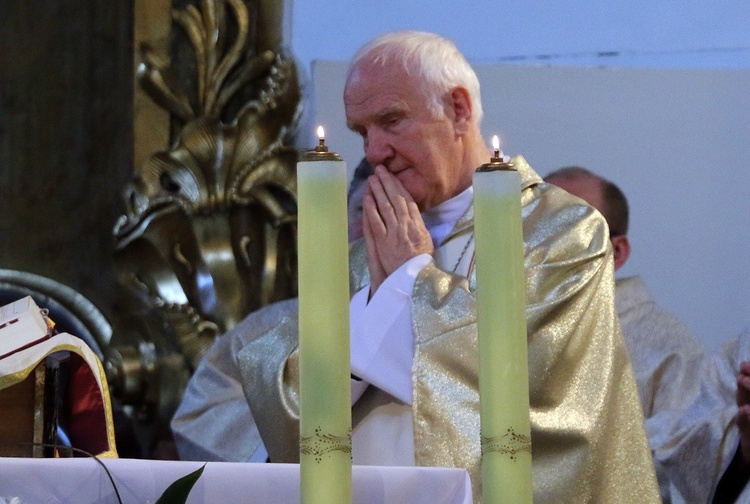 Pielgrzymka duchowieństwa do grobu św. Jadwigi