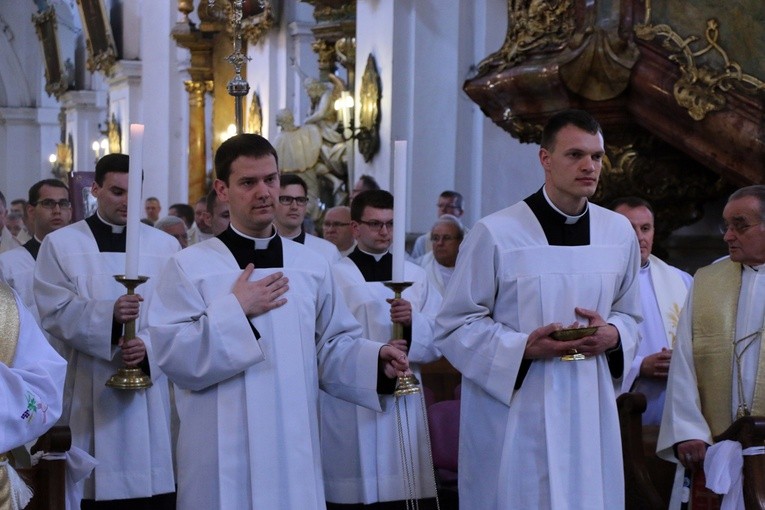 Pielgrzymka duchowieństwa do grobu św. Jadwigi