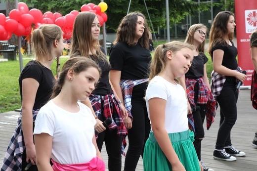 Piknik Caritas po Marszu dla Życia i Rodziny - 2017