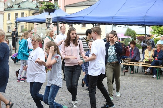 "Cała Polska tańczy dla JP2" - Skoczów 2017