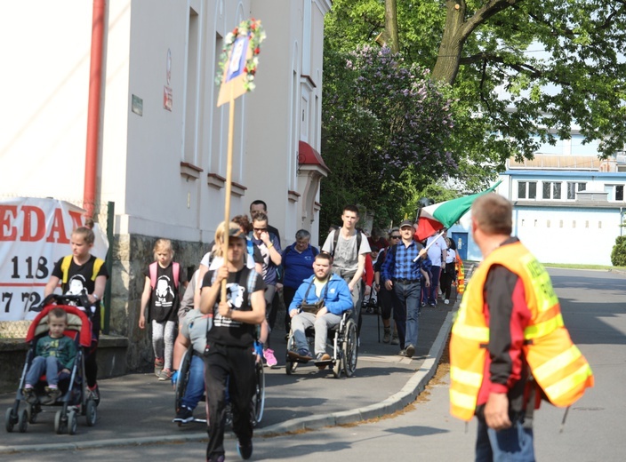 Pielgrzymka "Ogień Lolek" - 2017