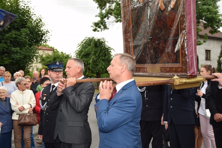 Powitanie ikony MB Częstochowskiej w Łyszkowicach