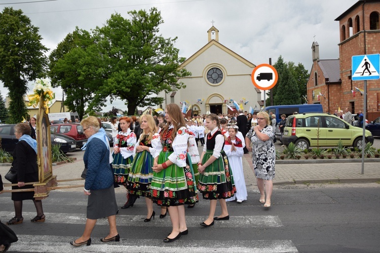 Powitanie ikony MB Częstochowskiej w Łyszkowicach