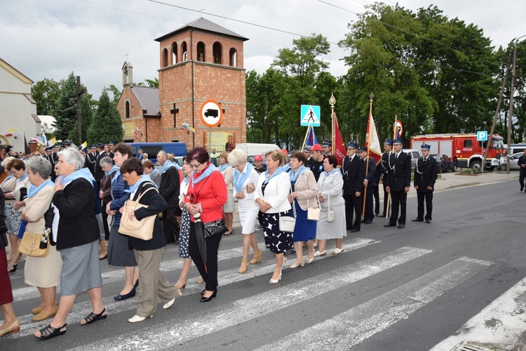 Powitanie ikony MB Częstochowskiej w Łyszkowicach