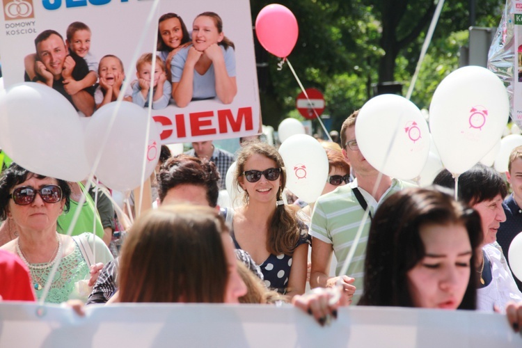 Marsz dla życia i mecz charytatywny