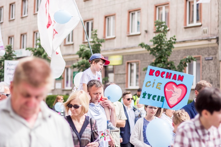 Marsz dla Życia i Rodziny w Olsztynie