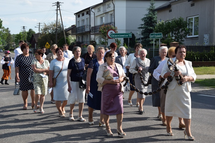 Powitanie ikony MB Częstochowskiej w Pszczonowie