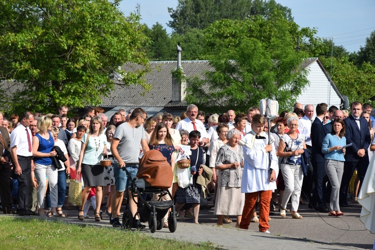 Powitanie ikony MB Częstochowskiej w Pszczonowie