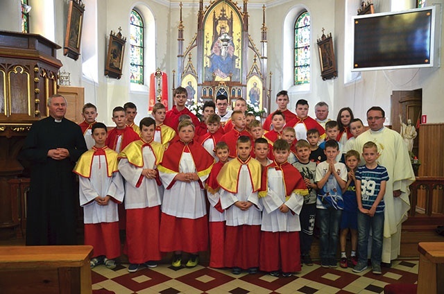 Ministranci z dekanatu chocianowskiego wiedzą już, jakich błędów nie popełniać, służąc przy ołtarzu.