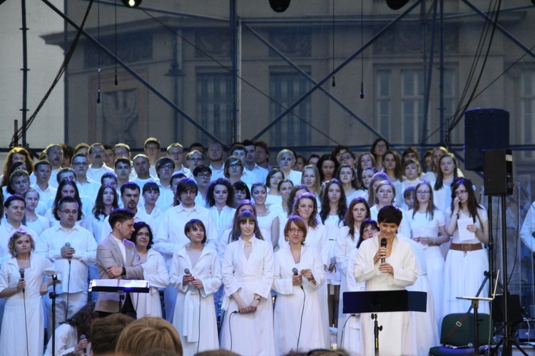 Koncert Chwały po raz pierwszy odbędzie się na pl. Zamkowym