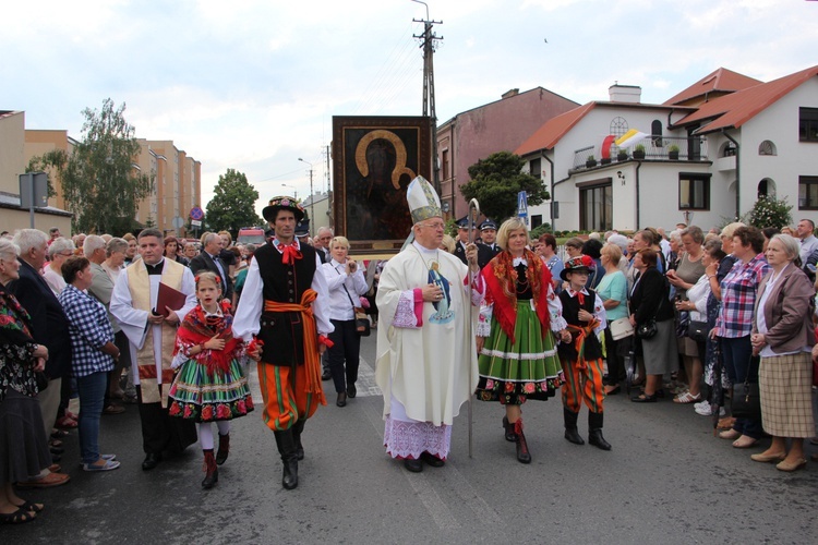 Powitanie ikony MB Częstochowskiej w parafii Świętego Ducha w Łowiczu