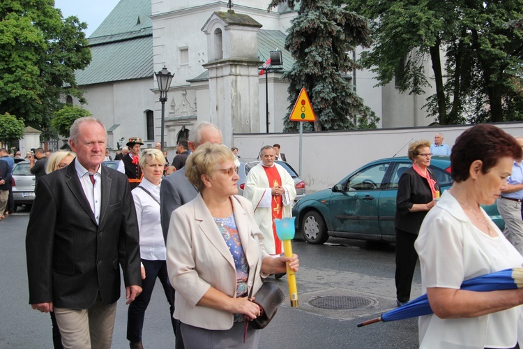 Powitanie ikony MB Częstochowskiej w parafii Świętego Ducha w Łowiczu