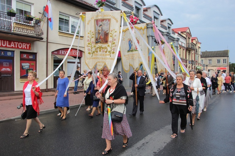 Powitanie ikony MB Częstochowskiej w parafii Świętego Ducha w Łowiczu