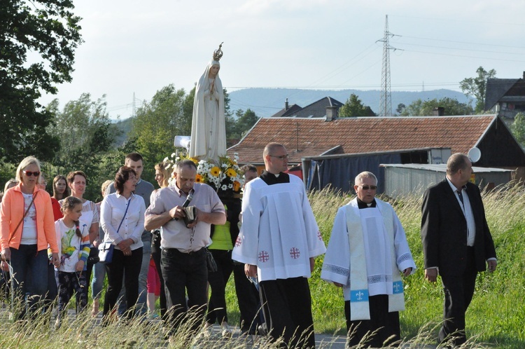 Z Trzetrzewiny do Niskowej