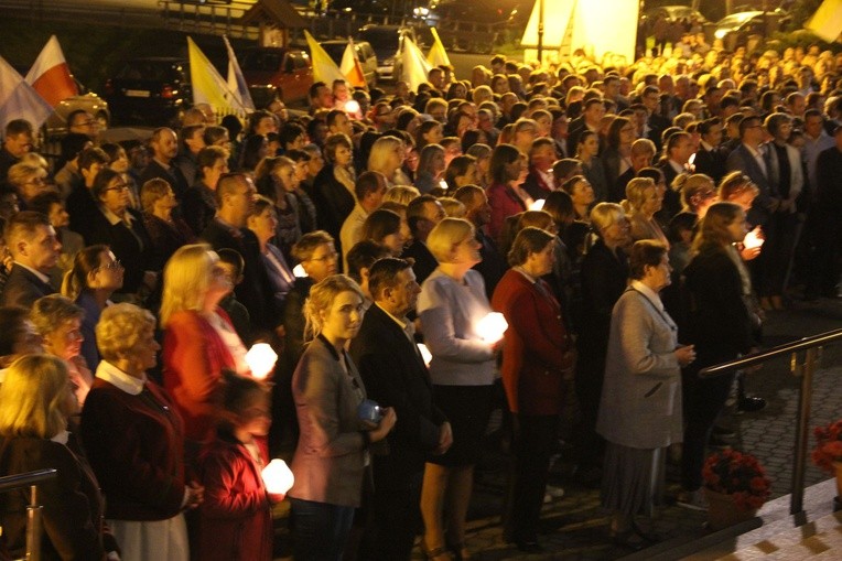 Procesja fatimska w Krużlowej