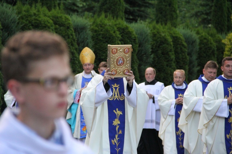 Procesja fatimska w Krużlowej