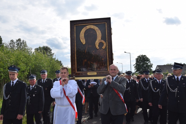 Powitanie ikony MB Częstochowskiej w Bobrownikach