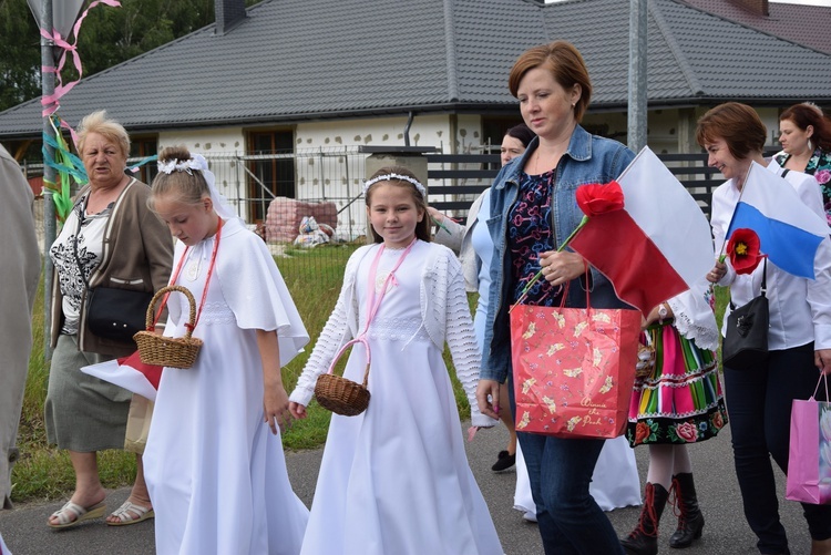 Powitanie ikony MB Częstochowskiej w Bobrownikach