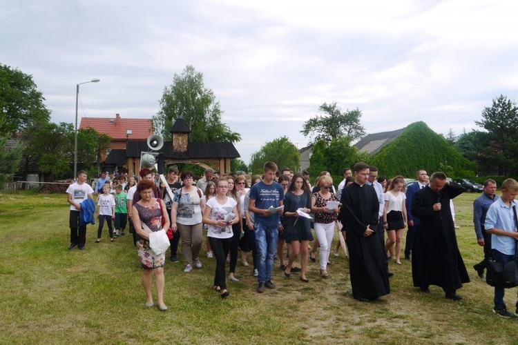 Spotkanie szkół świętych i błogosławionych w Zabawie