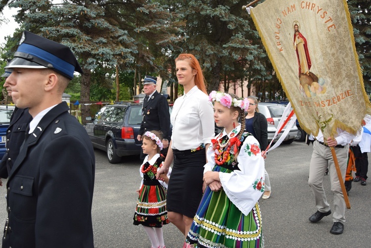 Powitanie ikony MB Częstochowskiej w Bobrownikach