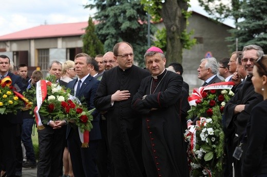 Narodowy Dzień Pamięci w Oświęcimiu z premier Szydło - 2017