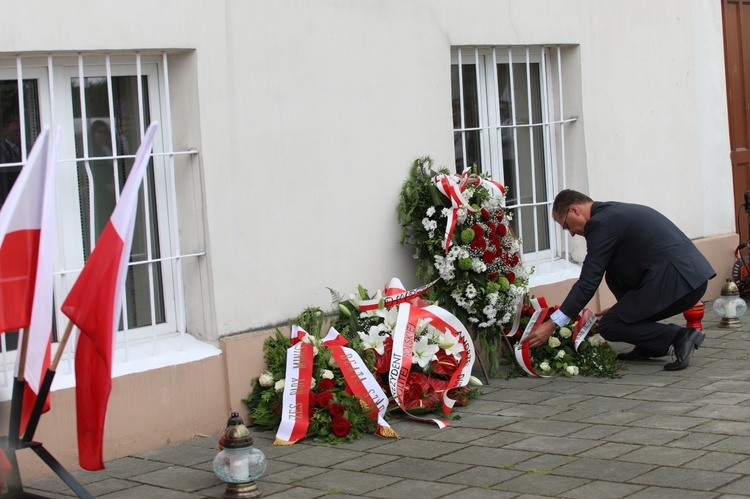 Narodowy Dzień Pamięci w Oświęcimiu z premier Szydło - 2017