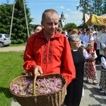 Procesja z widokiem na Tatry w Miętustwie