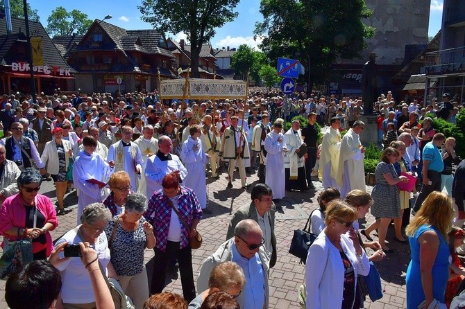 Najświętszy sakrament na Krupówkach