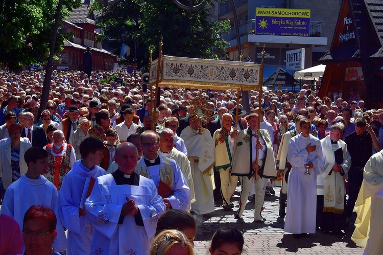 Najświętszy sakrament na Krupówkach