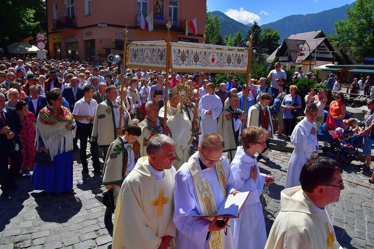 Najświętszy sakrament na Krupówkach