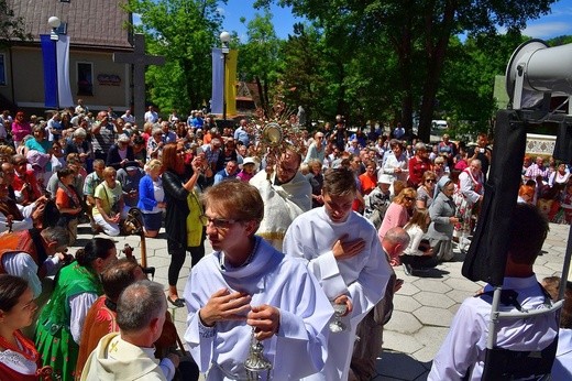 Najświętszy sakrament na Krupówkach