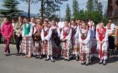 Procesja z widokiem na Tatry w Poroninie 