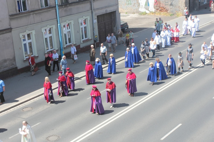 Wielka procesja w Legnicy