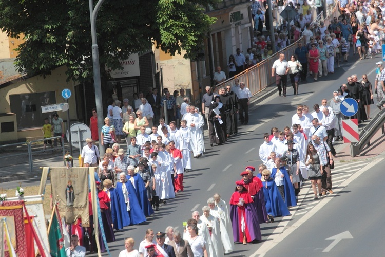 Wielka procesja w Legnicy