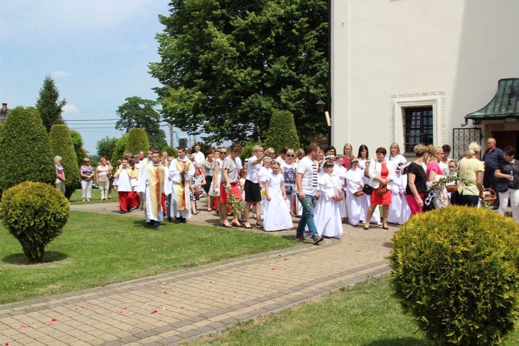 Procesja Bożego Ciała w Bielanach - 2017