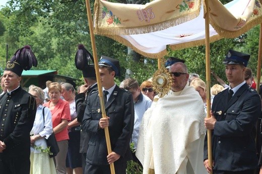 Procesja Bożego Ciała w Bielanach - 2017