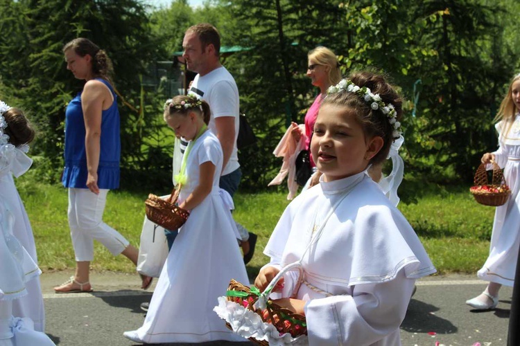 Procesja Bożego Ciała w Bielanach - 2017