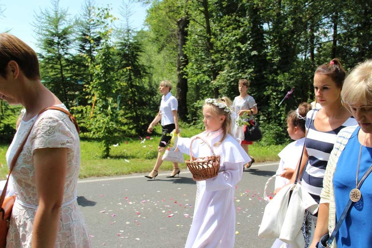 Procesja Bożego Ciała w Bielanach - 2017