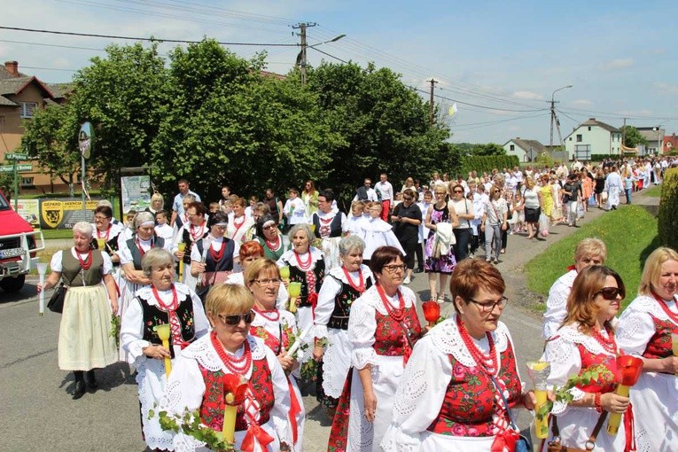 Procesja Bożego Ciała w Bielanach - 2017