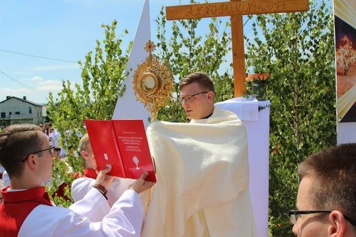 Procesja Bożego Ciała w Bielanach - 2017