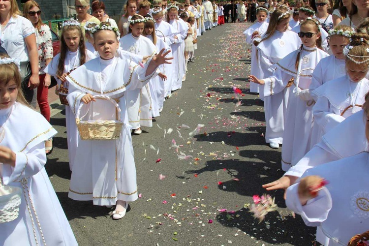 Procesja Bożego Ciała w Bielanach - 2017