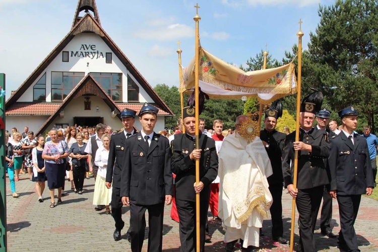 Procesja Bożego Ciała w Bielanach - 2017