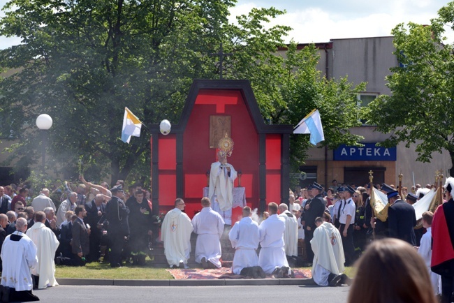 Procesja Bożego Ciała w Opocznie