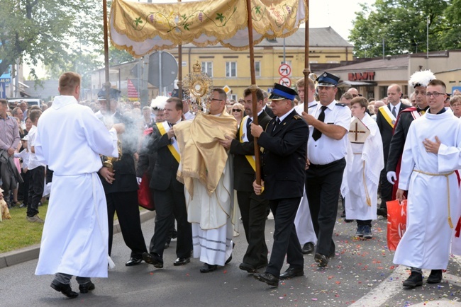 Procesja Bożego Ciała w Opocznie