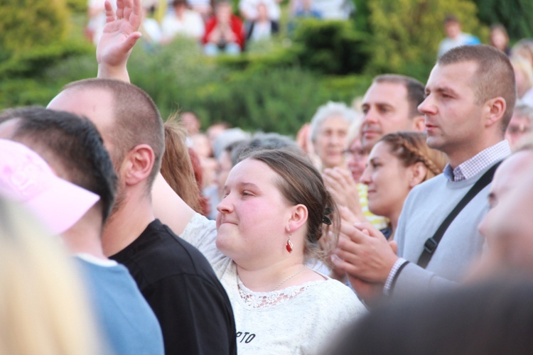 Zielonogórski Koncert Uwielbienia