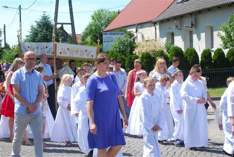 Boże Ciało w Jeninie