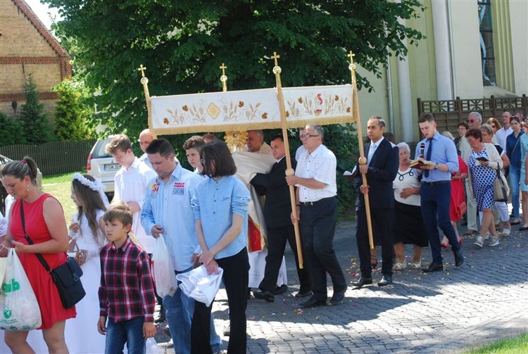 Boże Ciało w Jeninie