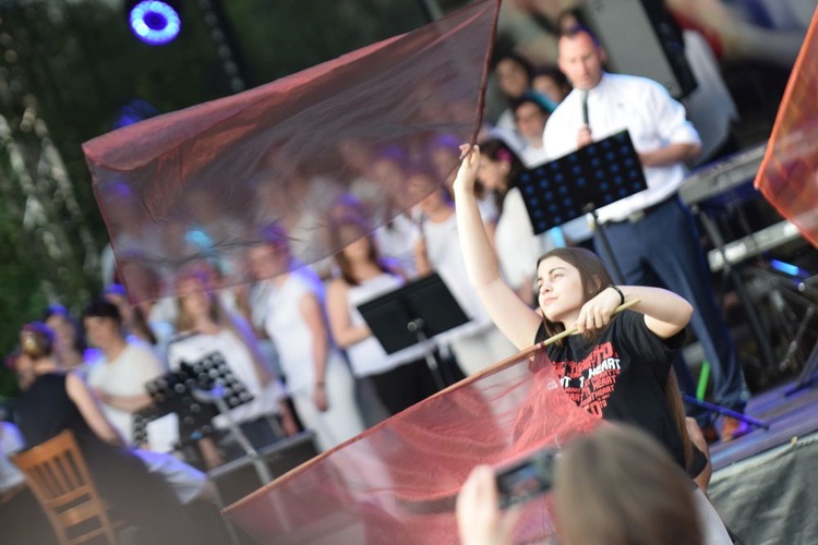 Koncert "Rozpalić serca" w Strzegomiu